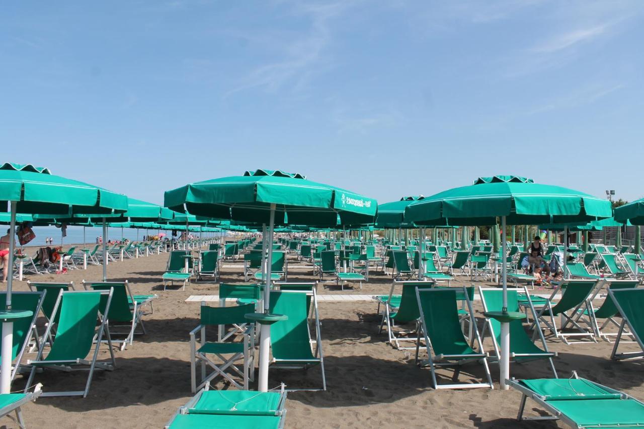 Liberius A Soli 100M Dal Mare Marina di Castagneto Carducci Exterior photo